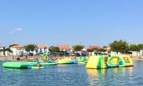 Maison De Vacances En Bord De Mer, Avec Piscine La Faute-sur-Mer Eksteriør billede